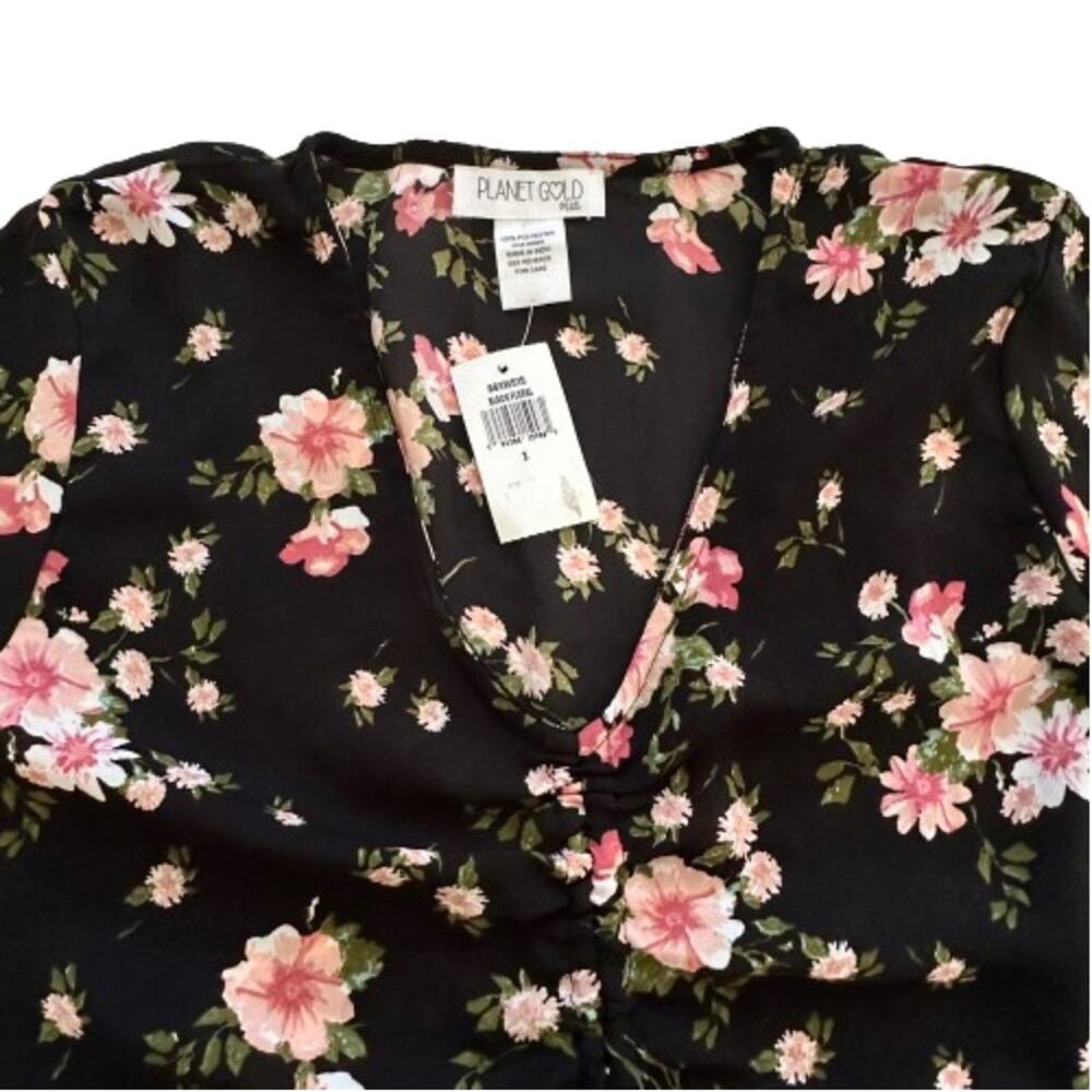 Planet Gold Top Blouse Black Pink Floral V-Neck Bell Sleeve Top Size 1X NEW - Picture 4 of 12